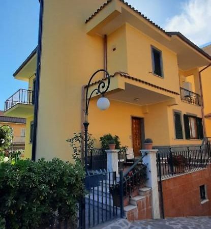 Anagnina Apartment Capistrano Roma Exterior foto